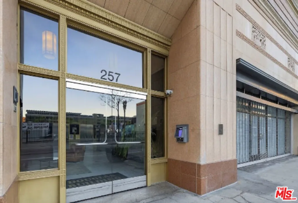 257 S Spring Street 2m, Los Angeles, California 90012 home-pic-5