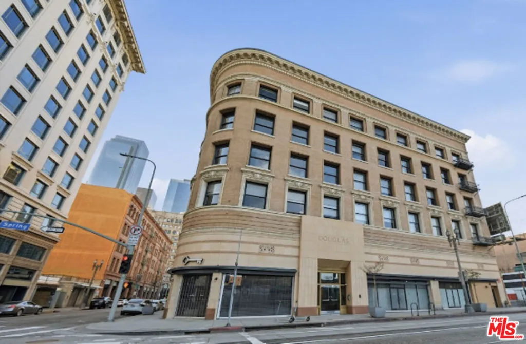 257 S Spring Street 2m, Los Angeles, California 90012 home-pic-2