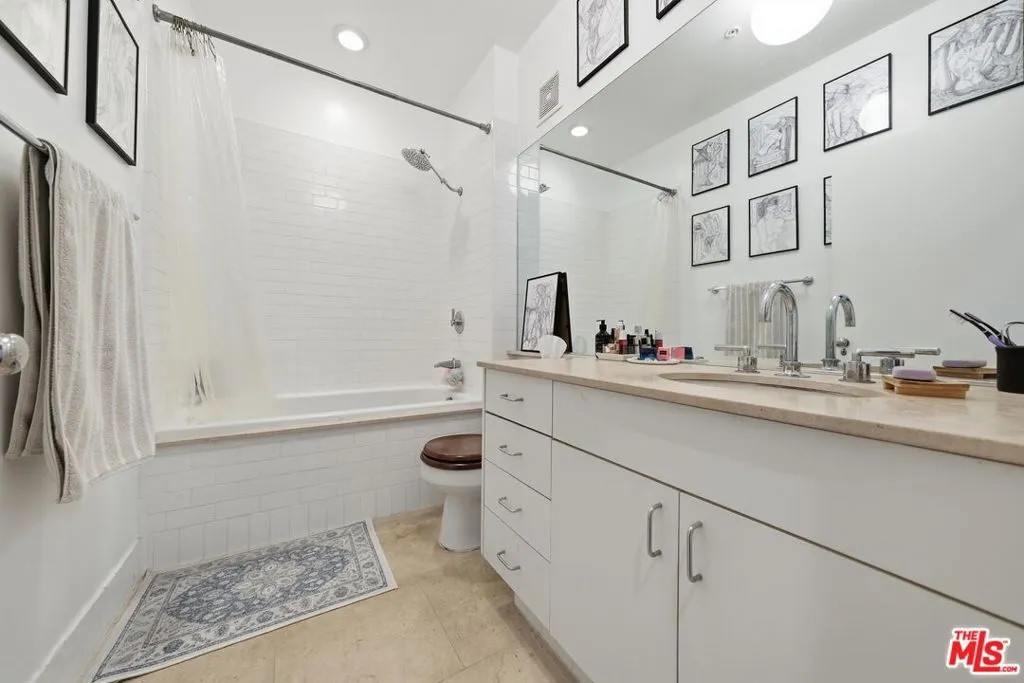 257 S Spring Street 2m, Los Angeles, California 90012 home-pic-33