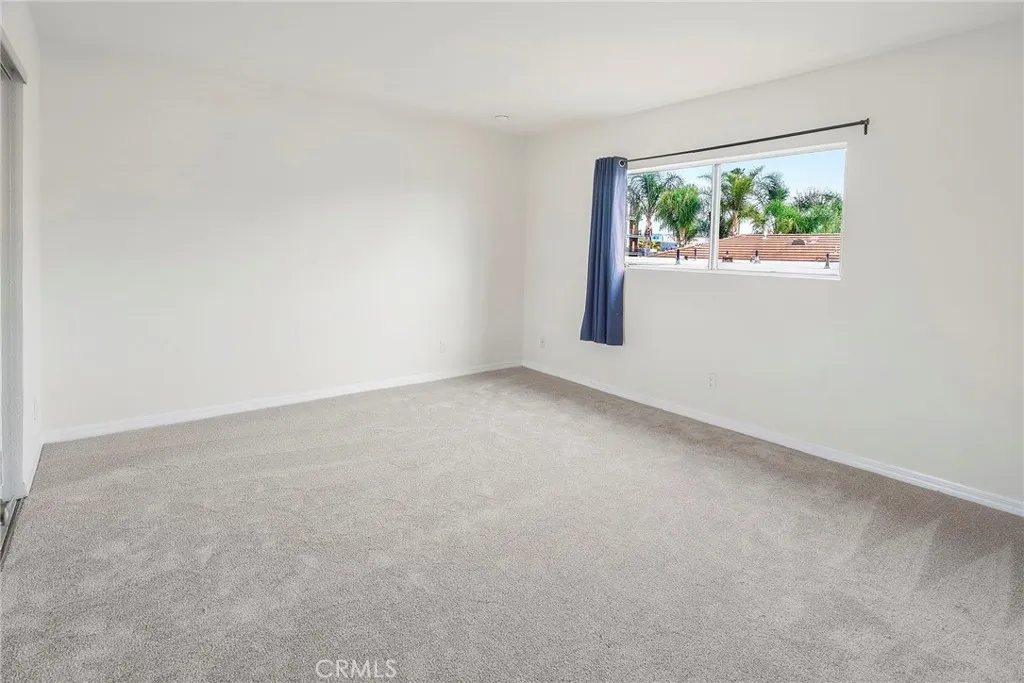 3651 Jasmine Avenue  home-pic-9