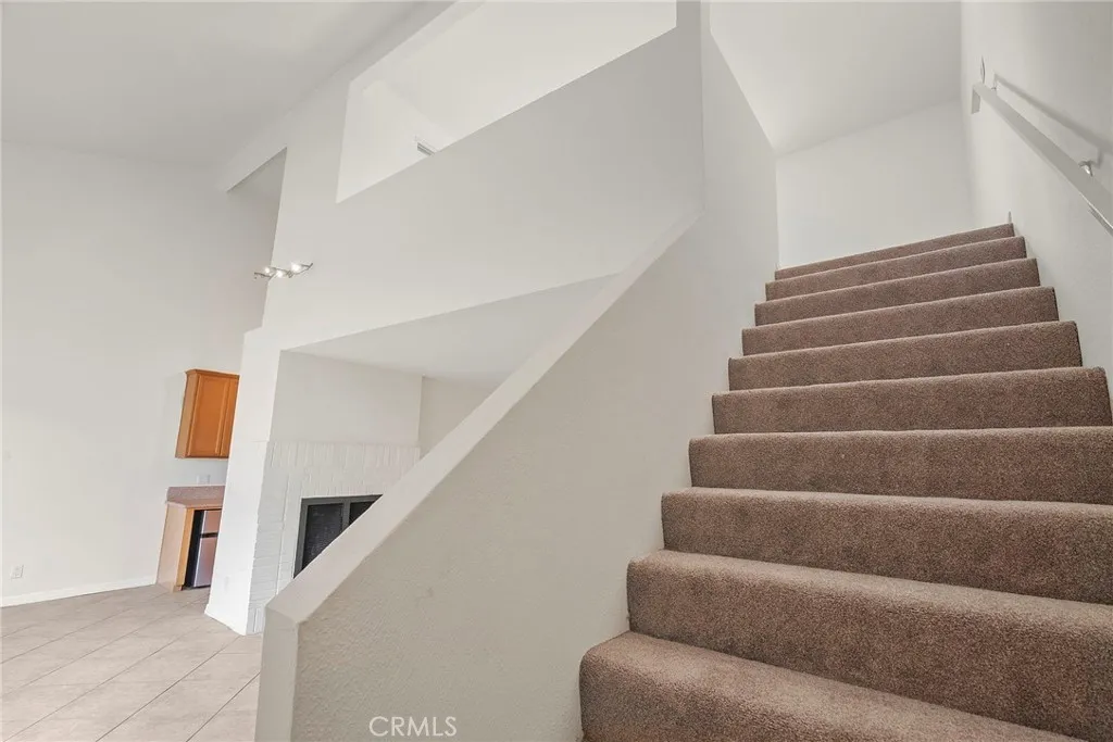 3651 Jasmine Avenue  home-pic-15