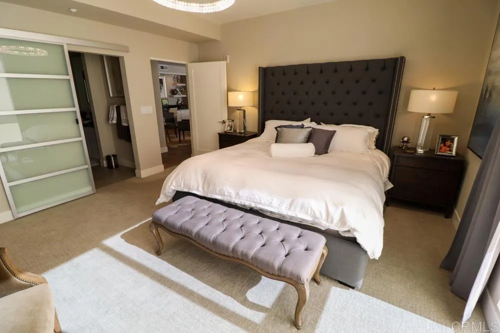 2665 5th Avenue 304, San Diego, California 92103 home-pic-16