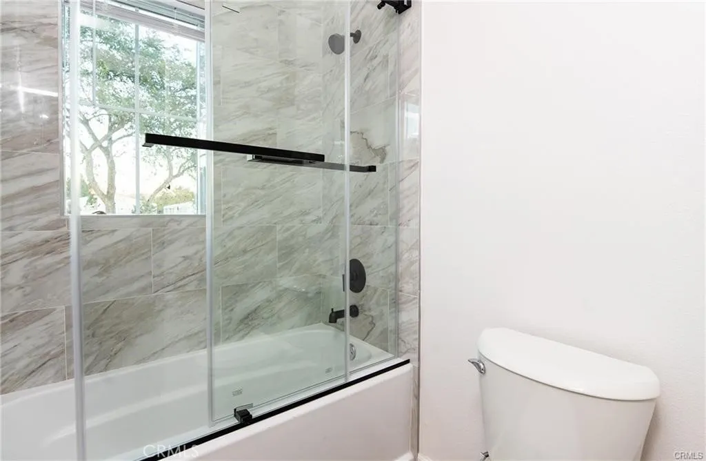 5518 E Los Angeles Avenue 2, Simi Valley, California 93063 home-pic-17