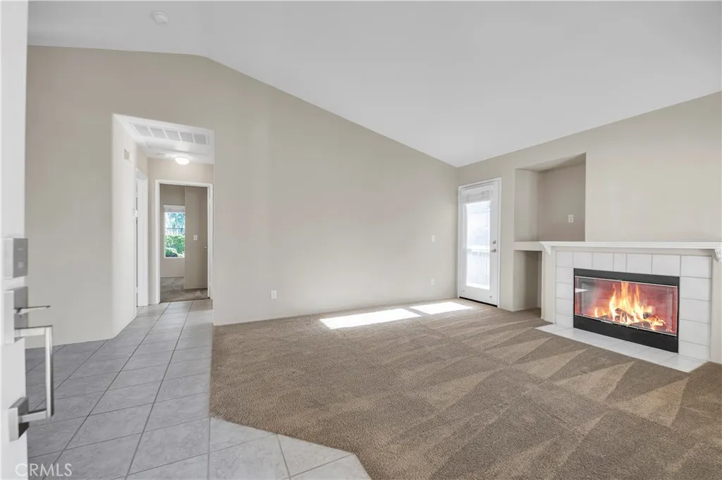 40252 Via Aguadulce, Murrieta, California 92562 home-pic-5