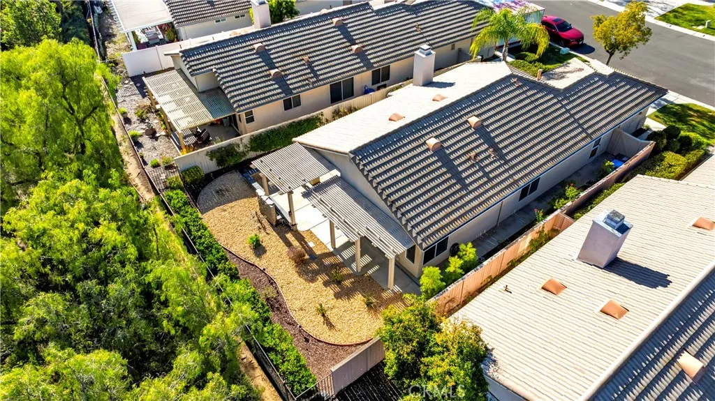40252 Via Aguadulce, Murrieta, California 92562 home-pic-23