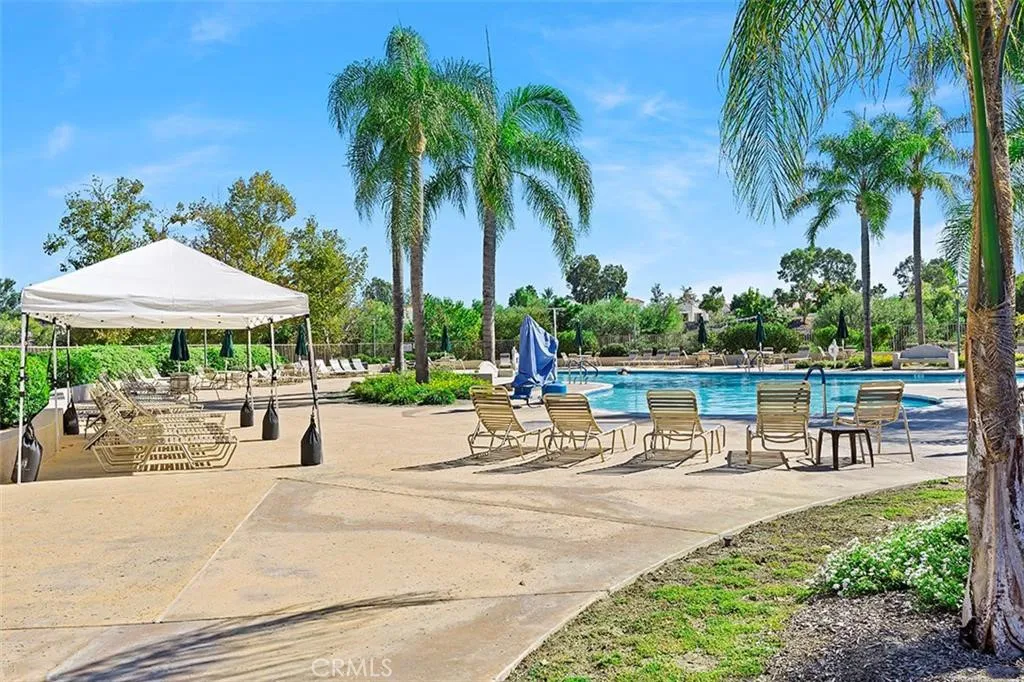 40252 Via Aguadulce, Murrieta, California 92562 home-pic-30