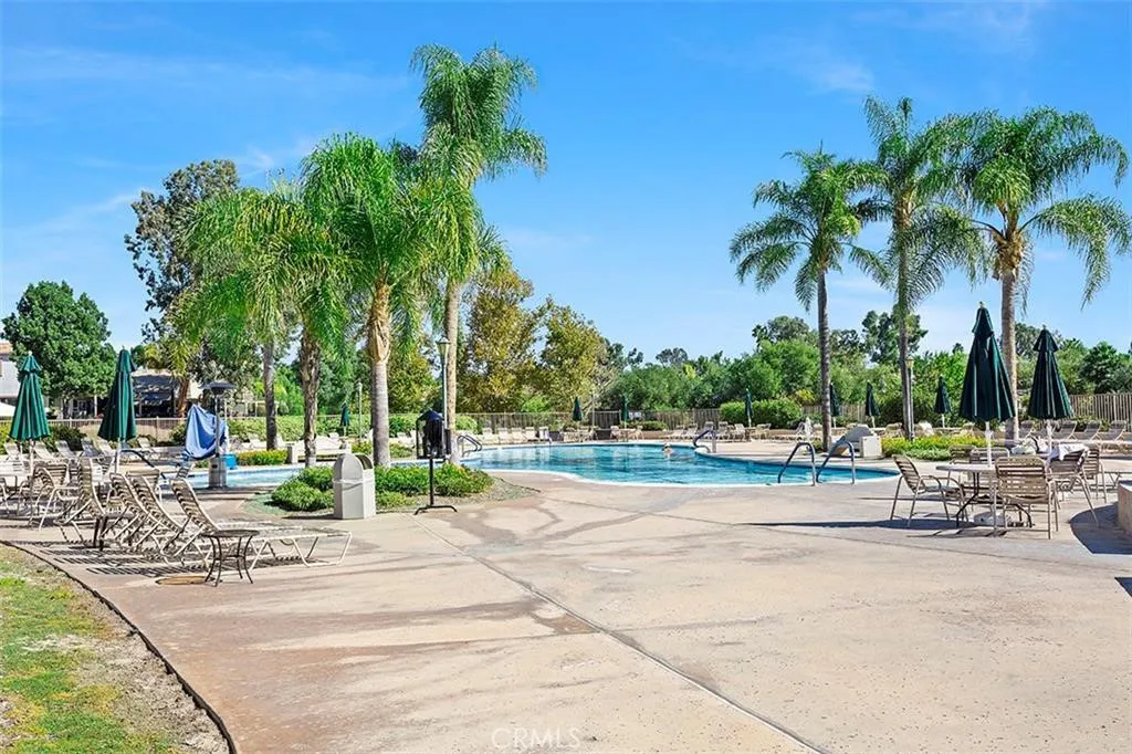 40252 Via Aguadulce, Murrieta, California 92562 home-pic-29