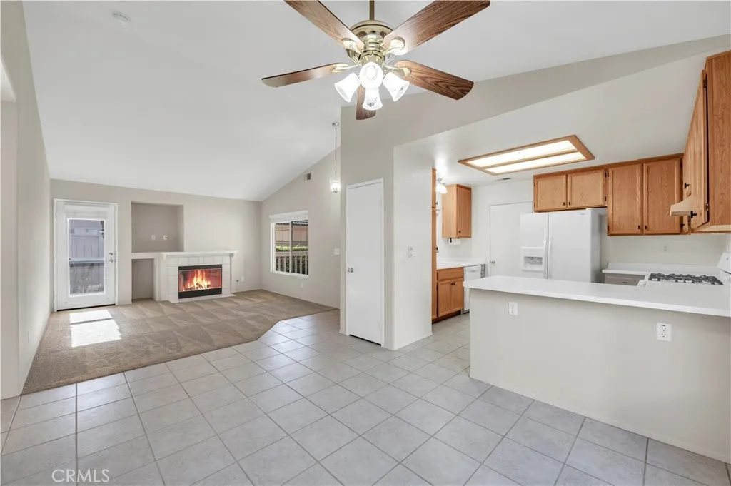 40252 Via Aguadulce, Murrieta, California 92562 home-pic-7