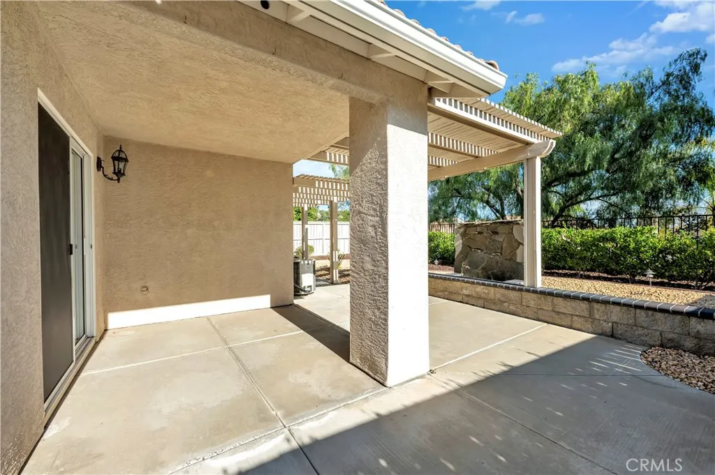 40252 Via Aguadulce, Murrieta, California 92562 home-pic-21
