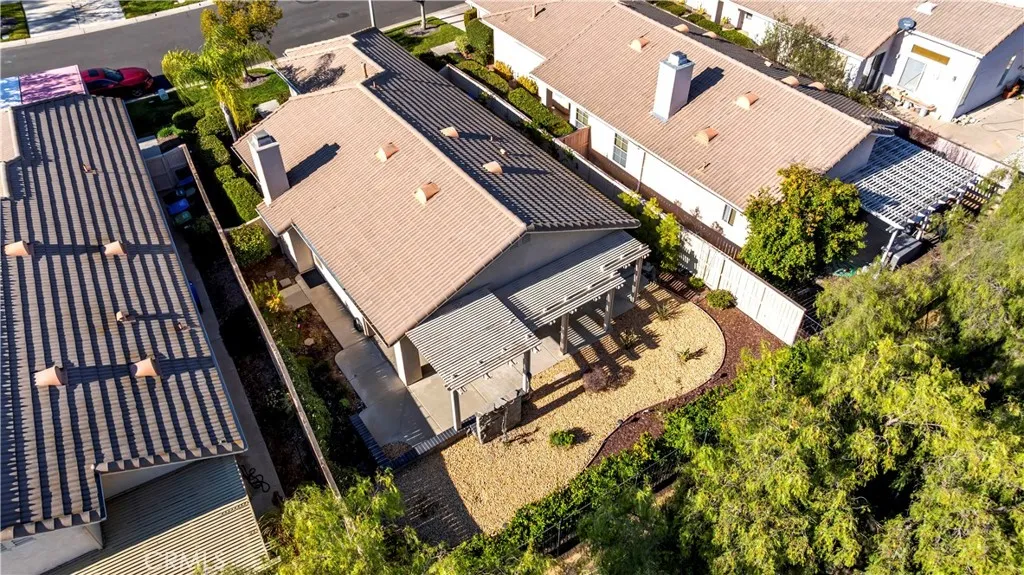 40252 Via Aguadulce, Murrieta, California 92562 home-pic-22