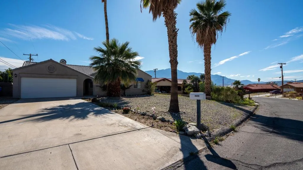 66365 Cactus Drive, Desert Hot Springs, California 92240 home-pic-2