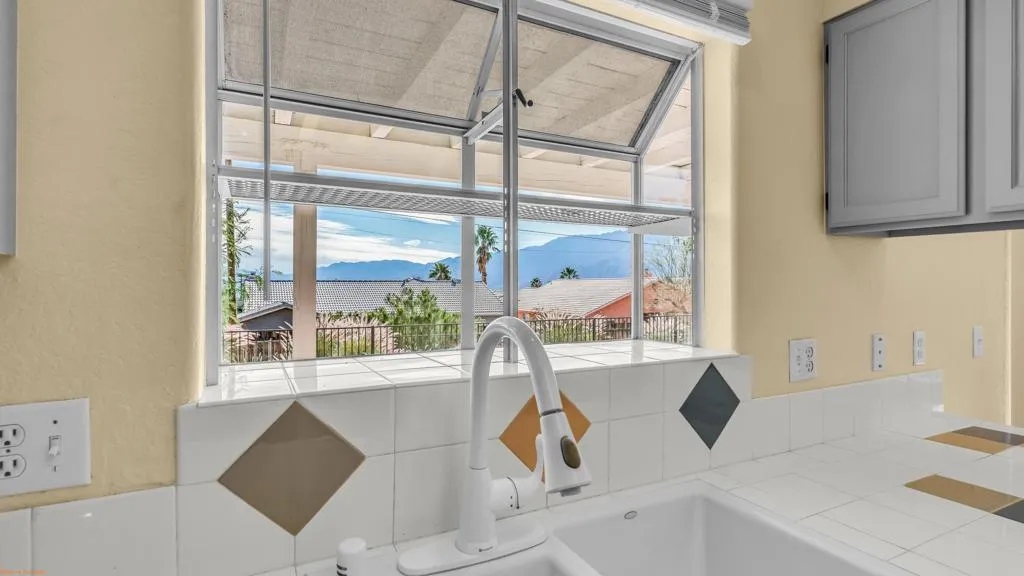 66365 Cactus Drive, Desert Hot Springs, California 92240 home-pic-6