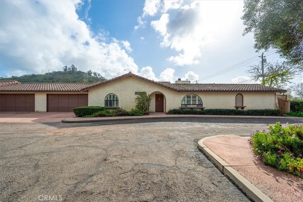 817 Valley, Arroyo Grande, California 93420 home-pic-35