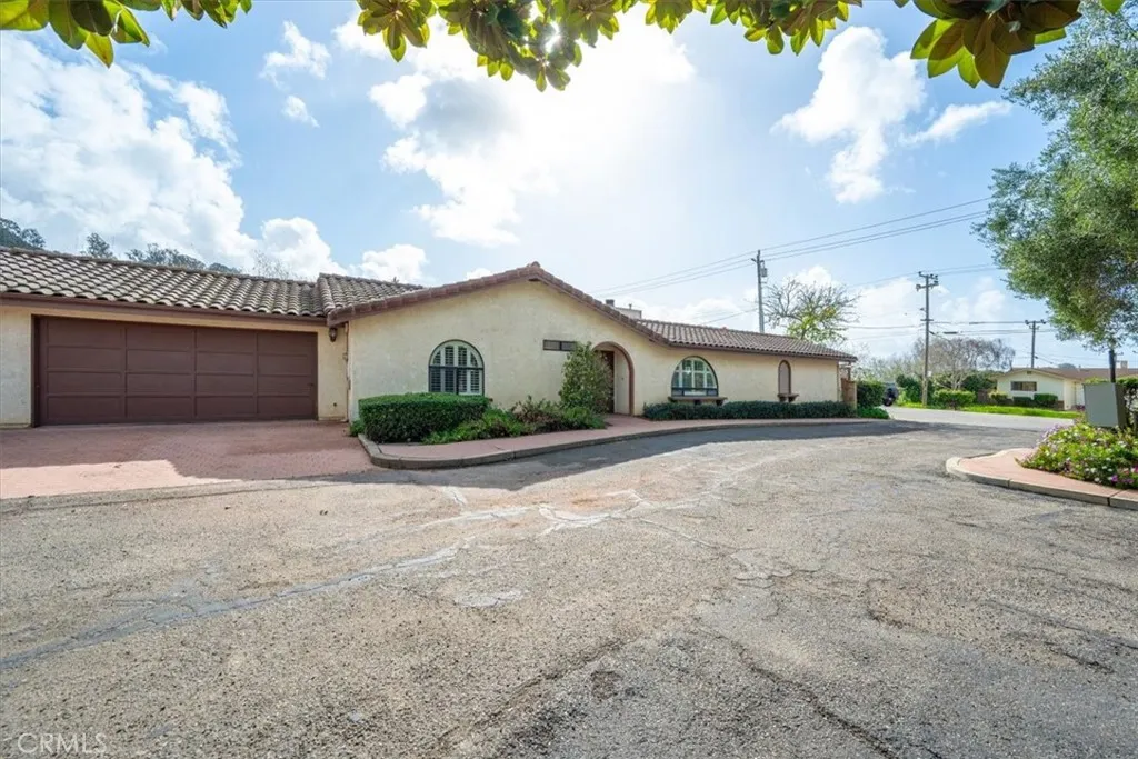 817 Valley, Arroyo Grande, California 93420 home-pic-3