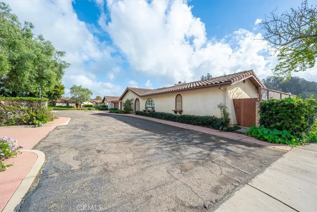 817 Valley, Arroyo Grande, California 93420 home-pic-36