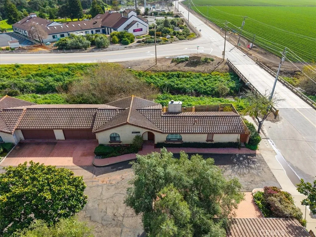 817 Valley, Arroyo Grande, California 93420 home-pic-41