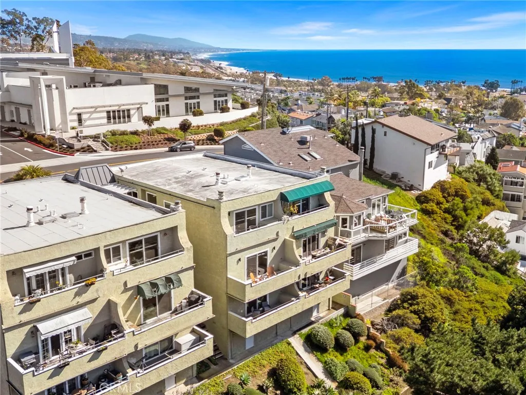 33891 Calle La Primavera, Dana Point, California 92629 home-pic-43