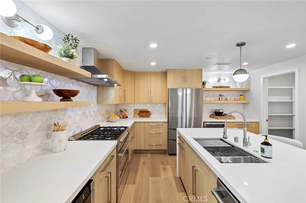 33891 Calle La Primavera, Dana Point, California 92629 home-pic-8