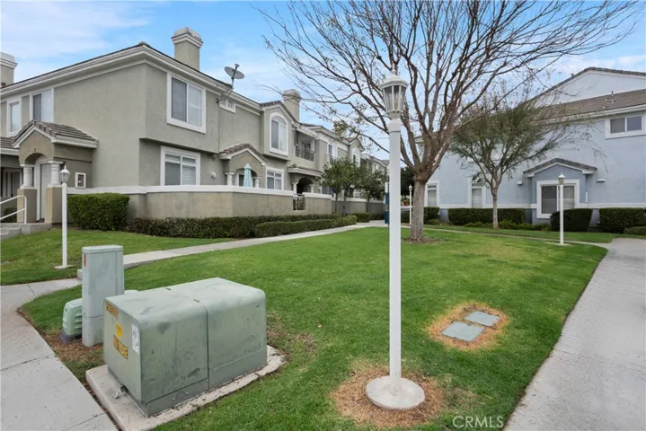 686 Azure 2, Corona, California 92879