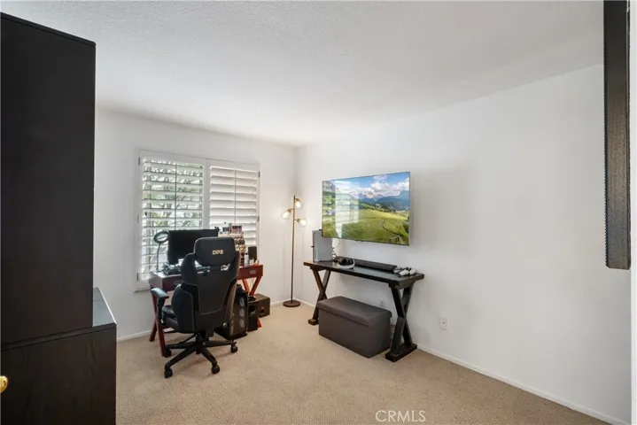 686 Azure 2, Corona, California 92879