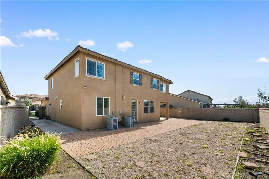 6979 Housatonic Ct, Jurupa Valley, California 91752 home-pic-22