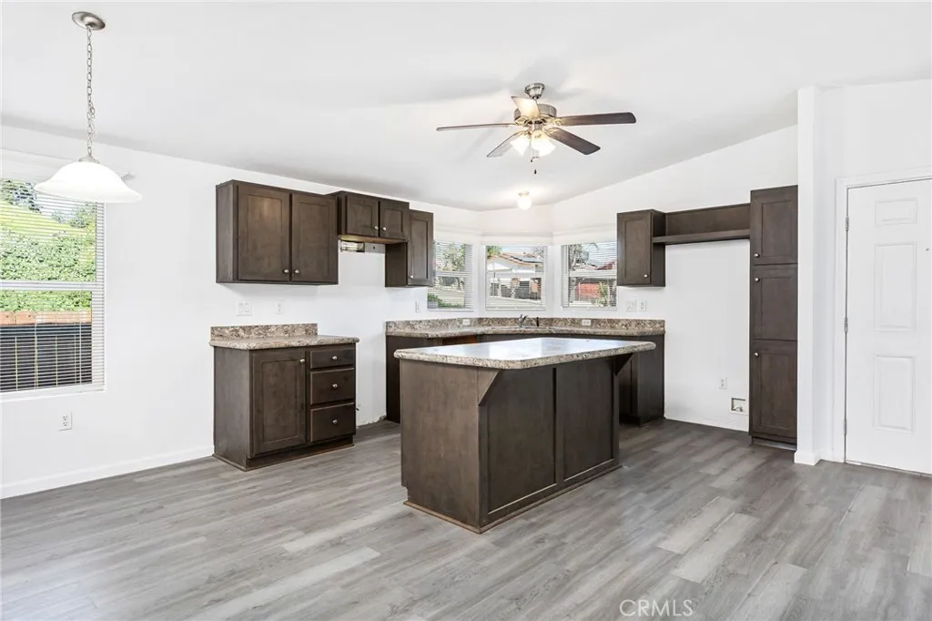 17603 Hays, Lake Elsinore, California 92530 home-pic-13