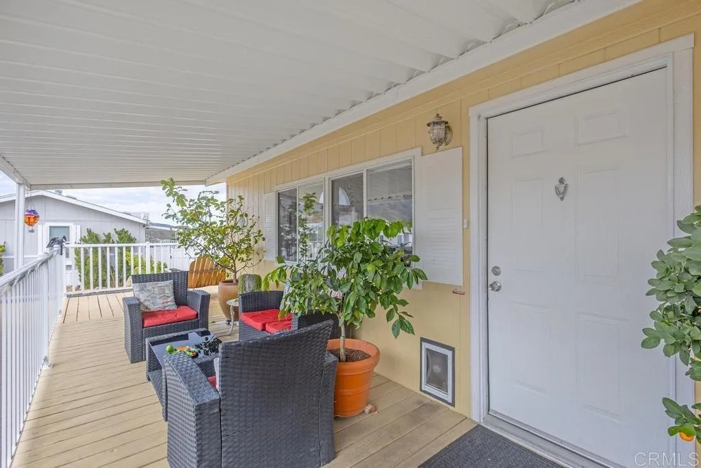 Front deck