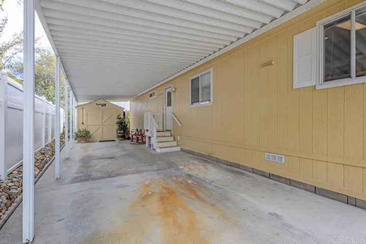 carport