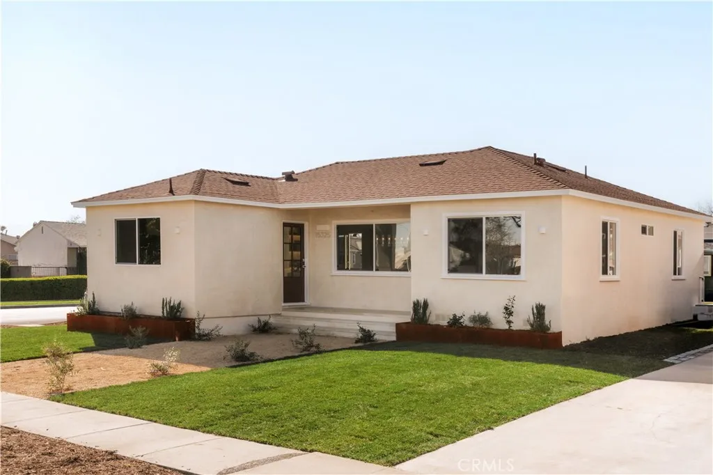 15325 Gramercy Place, Gardena, California 90249 home-pic-16