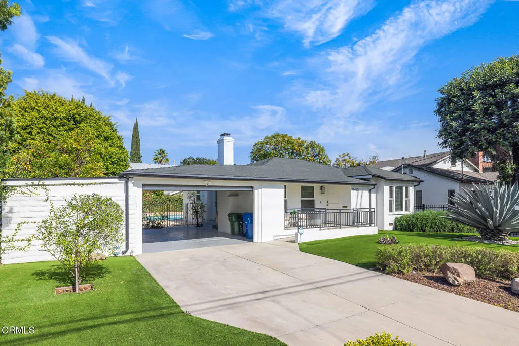 12435 Huston Street, Los Angeles, California 91607 home-pic-47