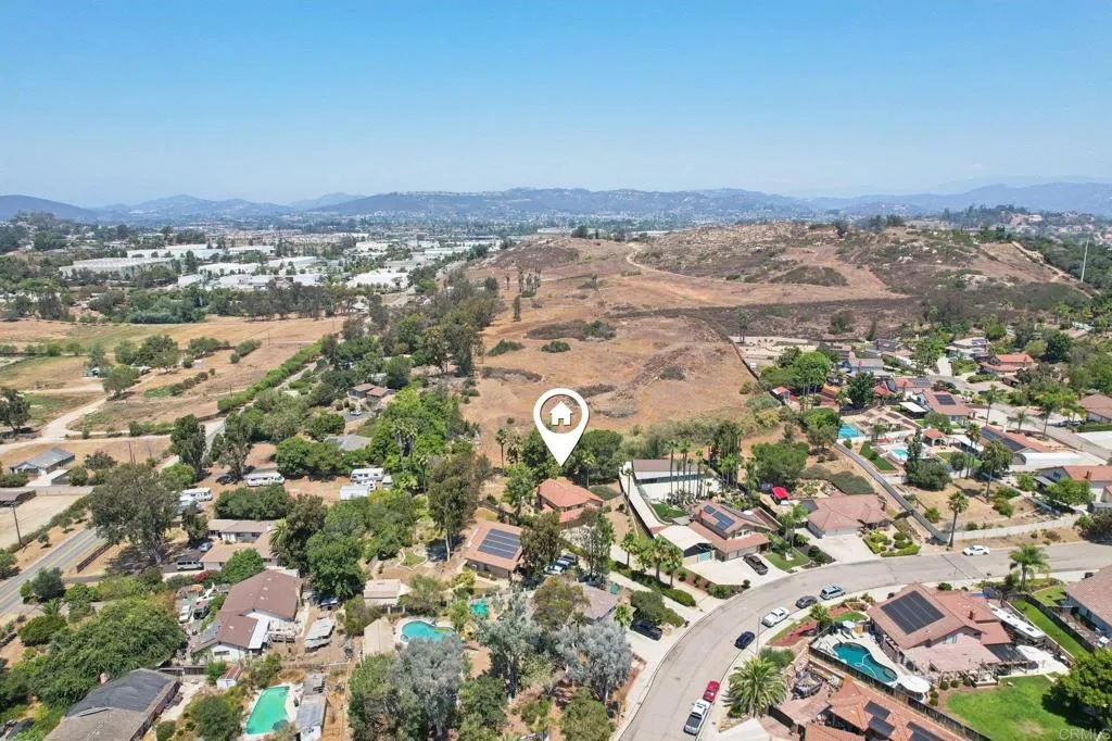 2432 Live Oak Road, Escondido, California 92029 home-pic-73