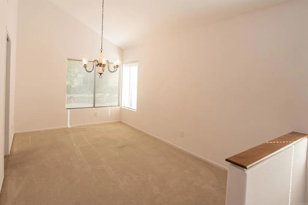 2432 Live Oak Road, Escondido, California 92029 home-pic-17