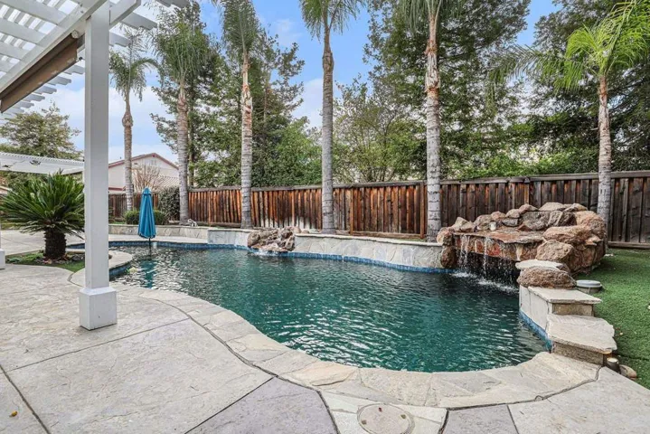 1820 1820 La Fonte Dr, Brentwood, California 94513