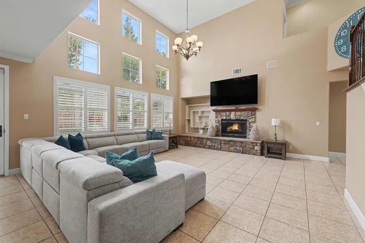 1820 1820 La Fonte Dr, Brentwood, California 94513