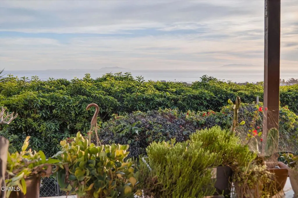 2222 Sunset Drive, Ventura, California 93001 home-pic-42