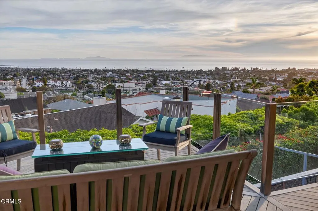 2222 Sunset Drive, Ventura, California 93001 home-pic-57