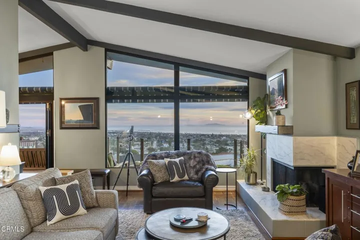 17-web-or-mls-UpmarketMedia-222Sun-twi-0