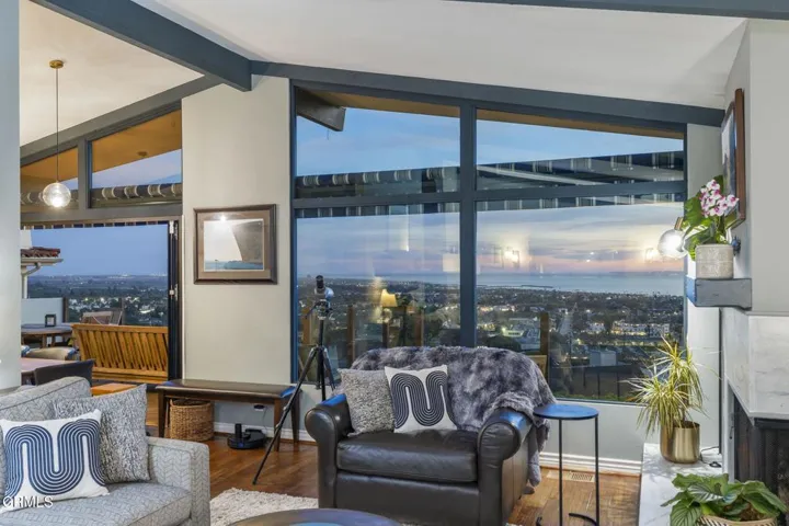18-web-or-mls-UpmarketMedia-222Sun-twi-0