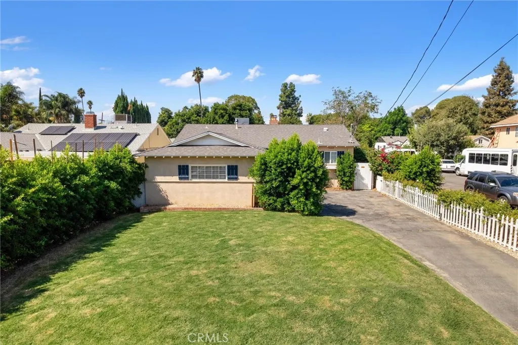 7459 Vanalden Ave, Reseda, California 91335 home-pic-27