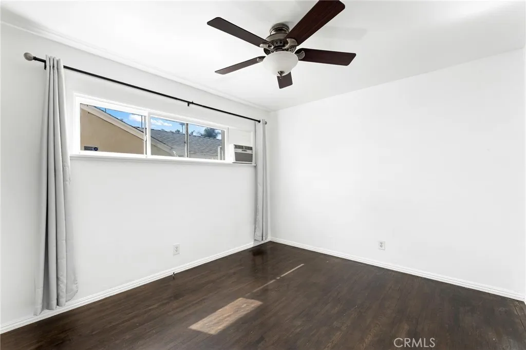7459 Vanalden Ave, Reseda, California 91335 home-pic-15