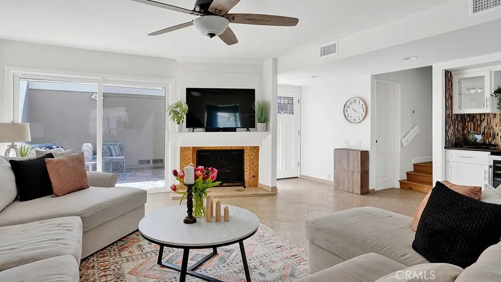 19471 Sandcastle, Huntington Beach, California 92648 home-pic-8