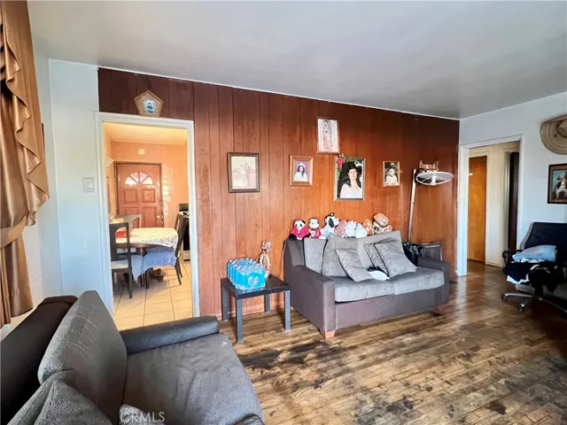 5941 Stanton, Buena Park, California 90621