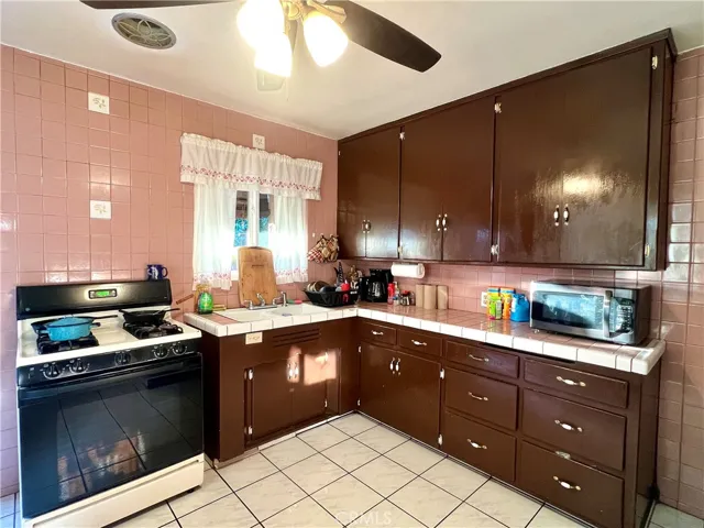 5941 Stanton, Buena Park, California 90621
