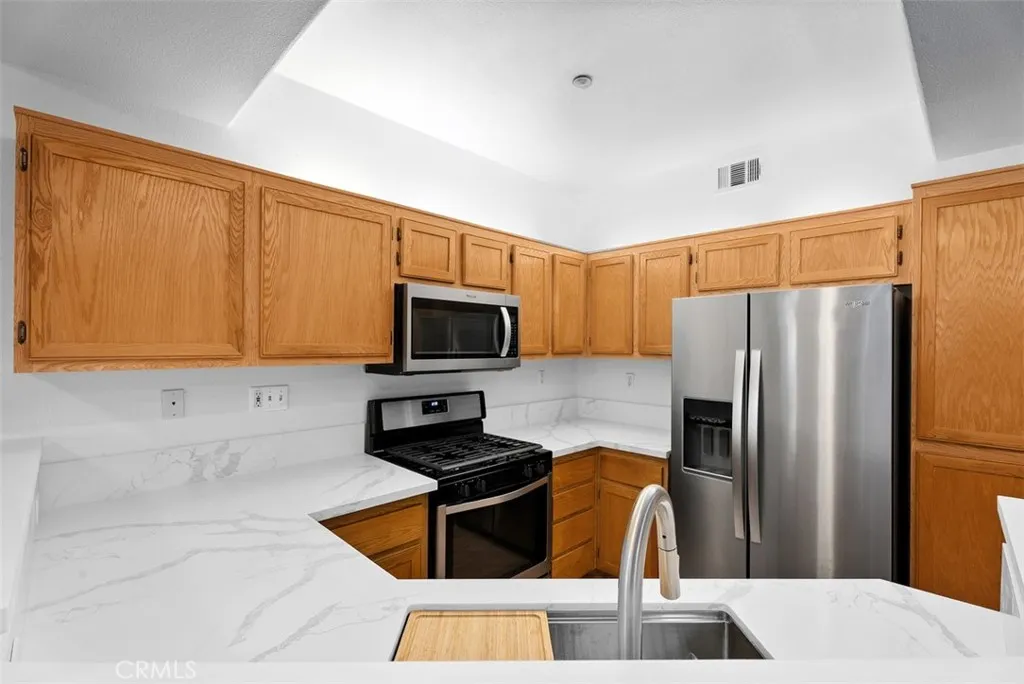 3503 Orangewood, Irvine, California 92618 home-pic-10