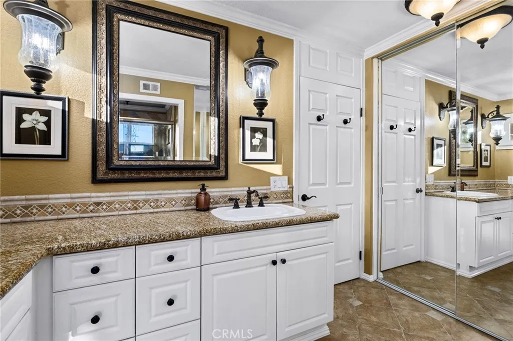 6207 Birdie Drive, La Verne, California 91750 home-pic-38