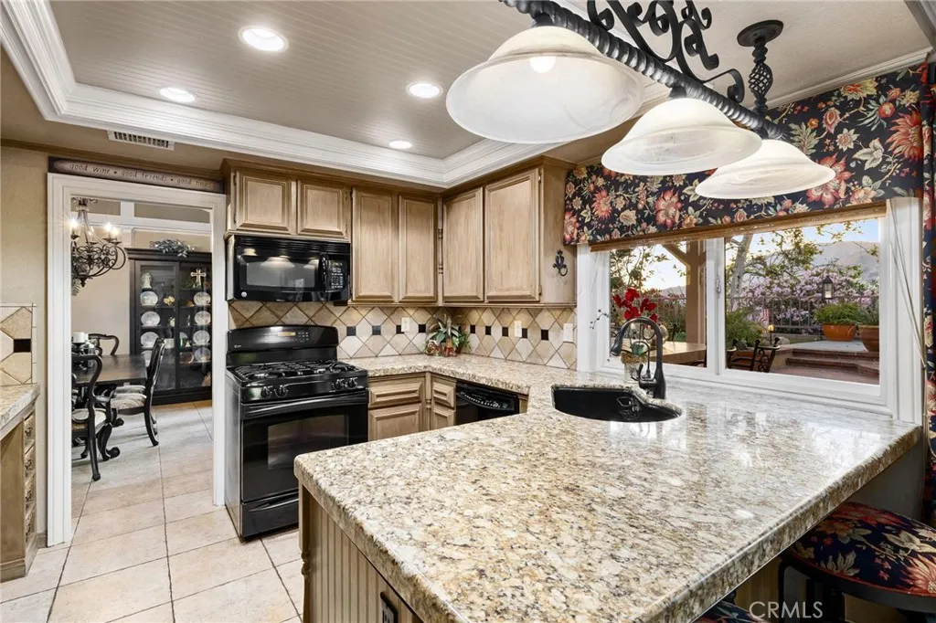 6207 Birdie Drive, La Verne, California 91750 home-pic-19