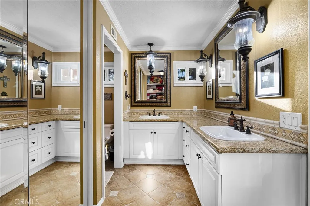 6207 Birdie Drive, La Verne, California 91750 home-pic-37