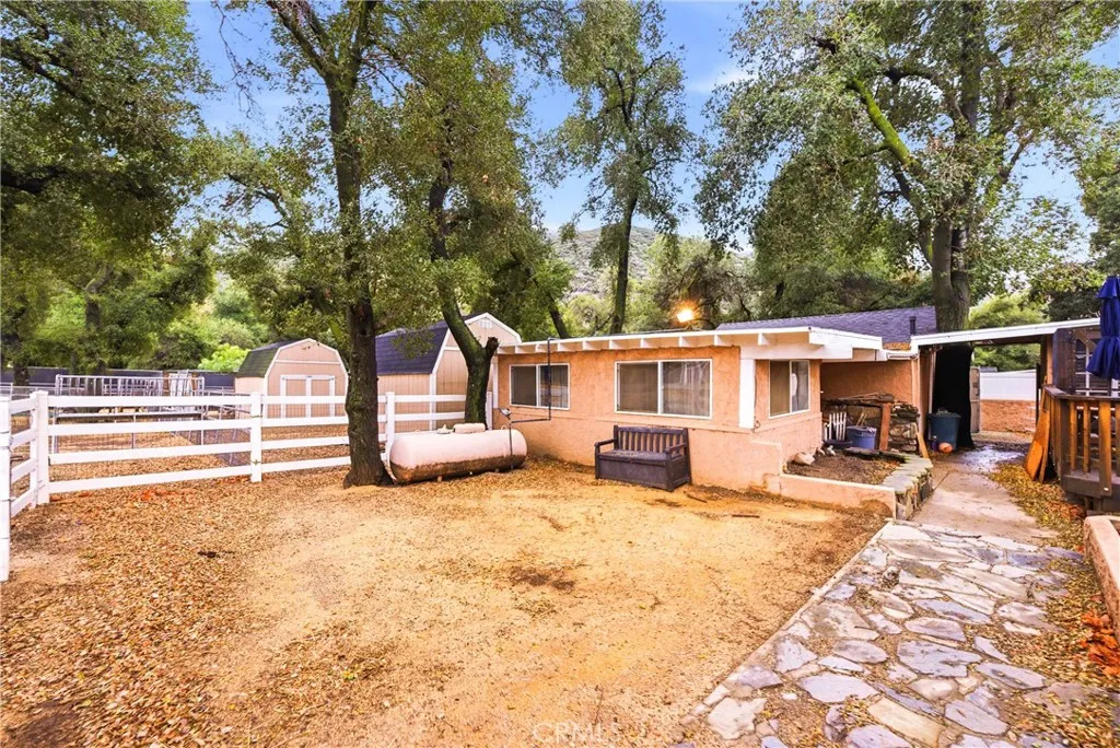 39608 Calle Cascada, Green Valley, California 91390 home-pic-30