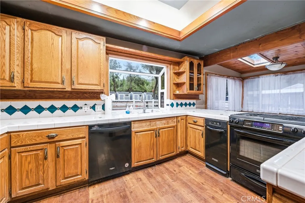 39608 Calle Cascada, Green Valley, California 91390 home-pic-9