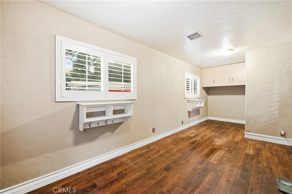 39608 Calle Cascada, Green Valley, California 91390 home-pic-16